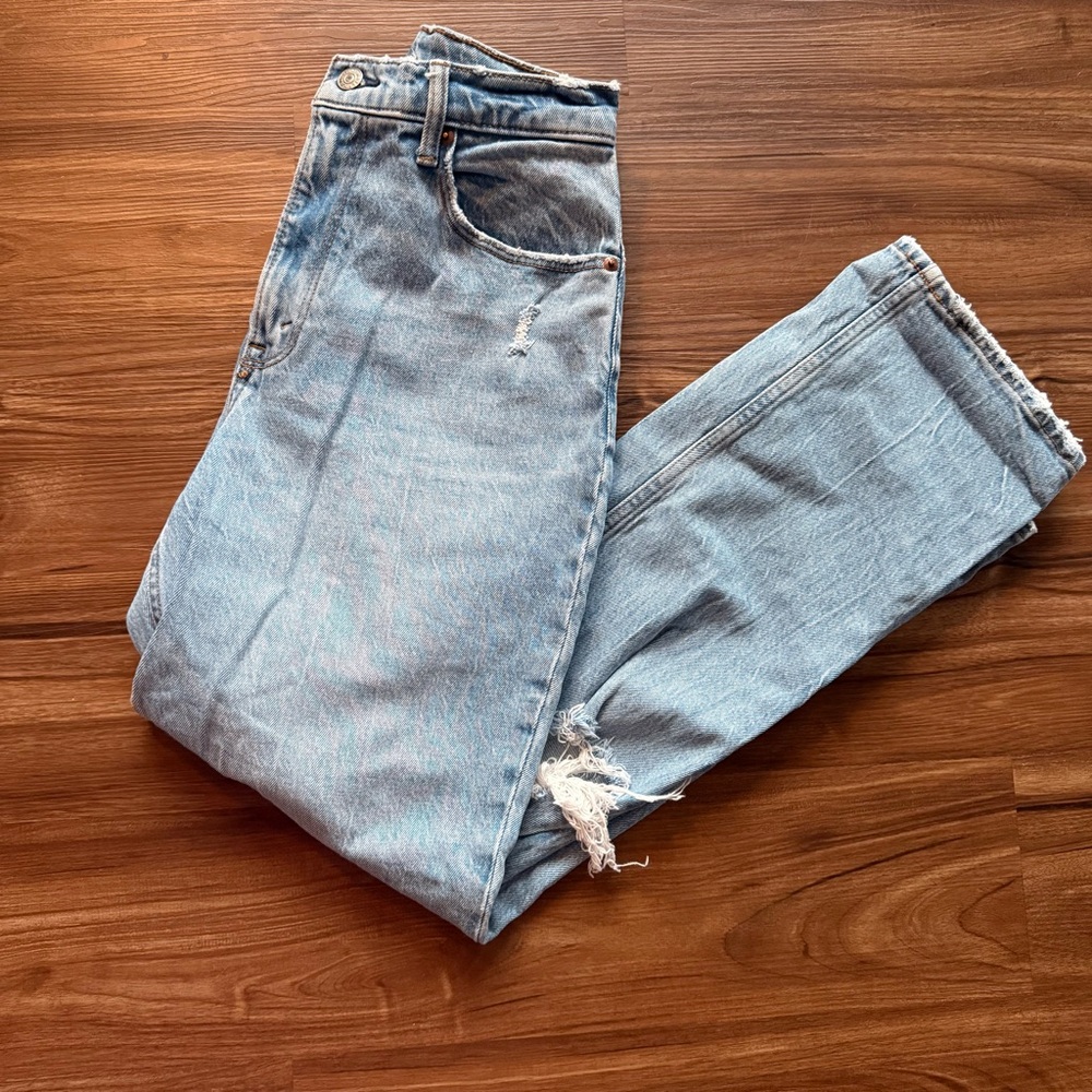 Abercrombie & Fitch Curve Love 90s Straight Ultra High Rise